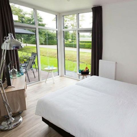 STUDIO 2 personnes - Chambre communicante confort