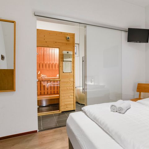 BUNGALOW 2 personnes - 2L