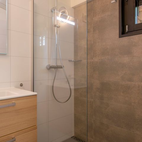 LODGE 4 personnes - Bois 4B