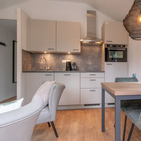 HÉBERGEMENT INSOLITE 2 personnes - Petite maison