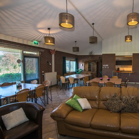 MAISON 20 personnes