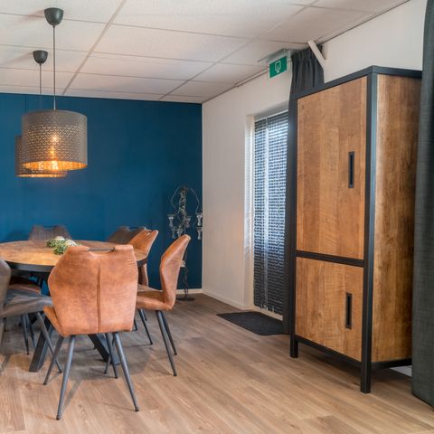 MAISON 8 personnes
