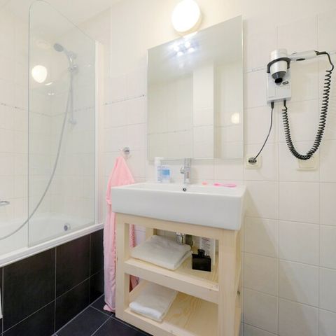 BUNGALOW 4 personnes - Premium SR358