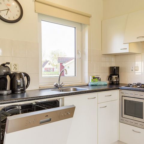 BUNGALOW 4 personnes - Premium SR358