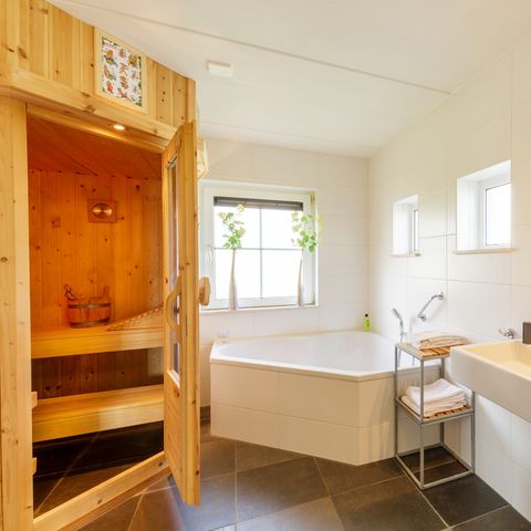 BUNGALOW 4 personnes - VIP SR359