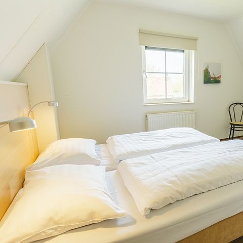 BUNGALOW 8 personnes - Confort SR381