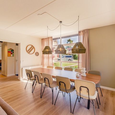 BUNGALOW 10 personnes - Confort SR384