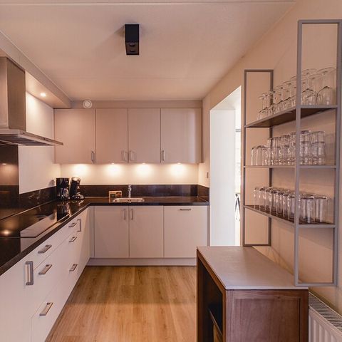 BUNGALOW 10 personnes - Confort SR384