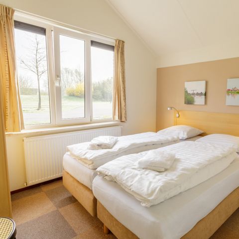 BUNGALOW 5 personnes - Confort SR376