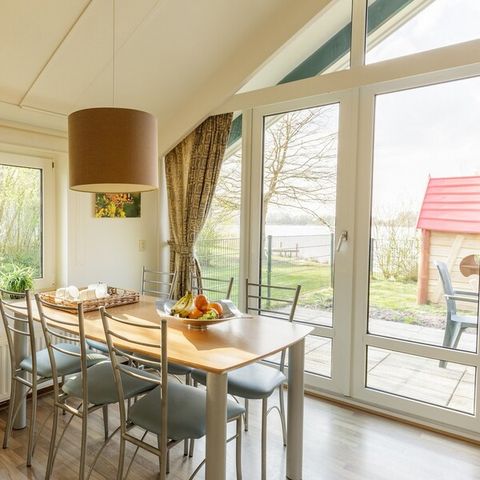 BUNGALOW 6 personnes - Chalet d'enfant confortable SR378