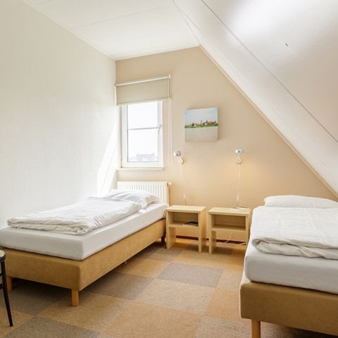 BUNGALOW 8 personnes - Confort SR381