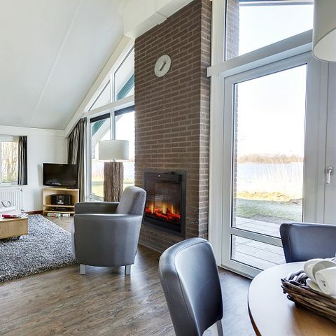 BUNGALOW 2 personnes - VIP SR361