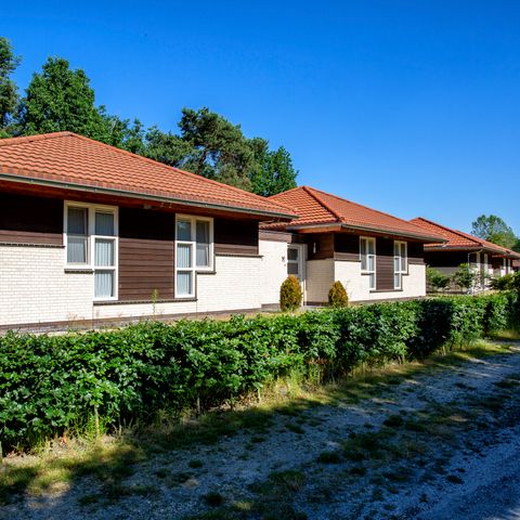 BUNGALOW 4 personnes - Maison de parc