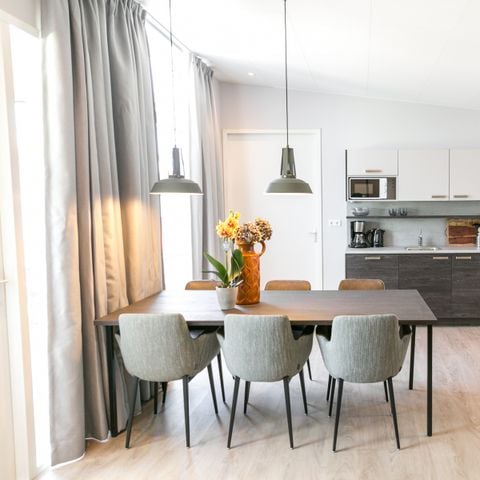 BUNGALOW 6 personnes - Cabine de luxe