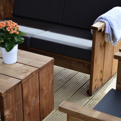 Tente en toile et en bois 6 personnes - Haut de la page