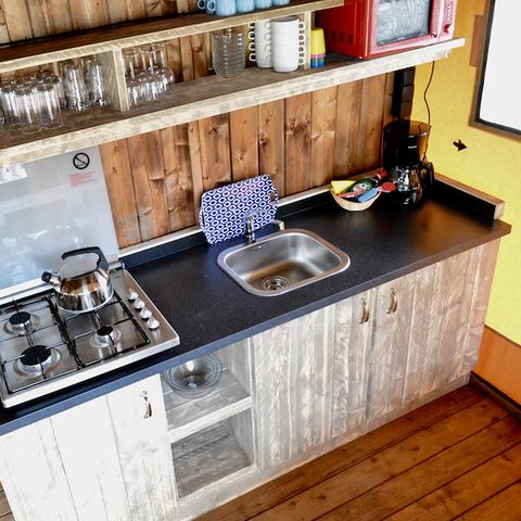 TENTE TOILE ET BOIS 6 personnes - Haut de la page