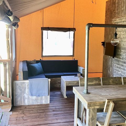 Tente en toile et en bois 8 personnes