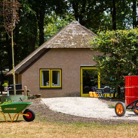 BUNGALOW 6 personnes - (max. 4 adultes) Kroost