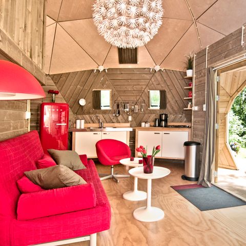 HÉBERGEMENT INSOLITE 4 personnes - Igloo en bois