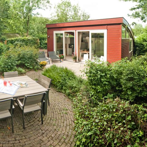 BUNGALOW 4 personnes - Bungalow en herbe