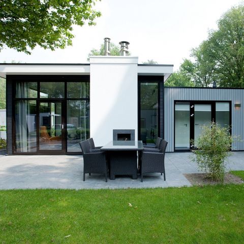 BUNGALOW 4 personnes - Cube Exclusif