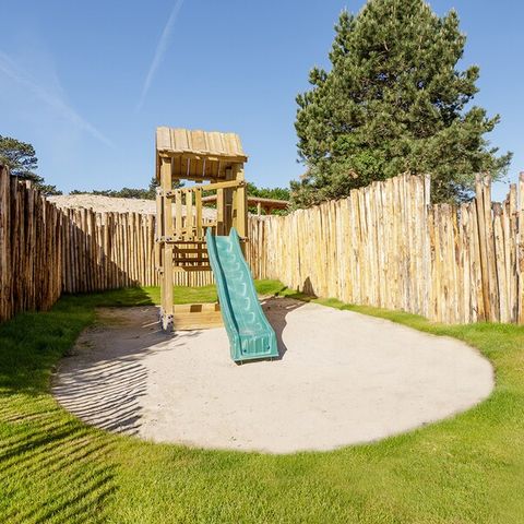 HÉBERGEMENT INSOLITE 6 personnes - Chilla de plage ZV1626