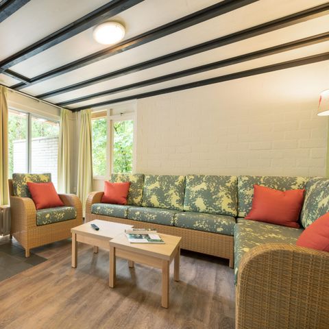 BUNGALOW 6 personnes - Confort LH842 (max. 4 adultes)