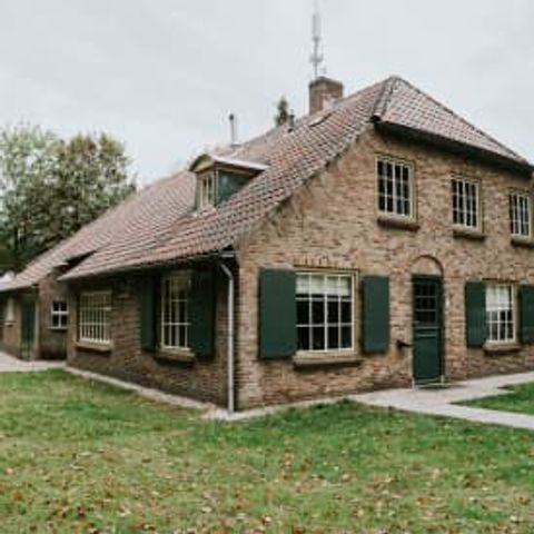 MAISON 12 personnes - Ferme de groupe