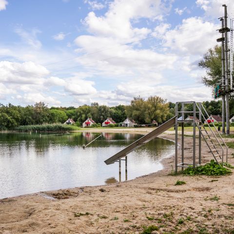 BUNGALOW 4 personnes - Zone lacustre 48