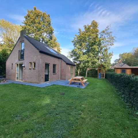 Bungalow 6 personnes - Forêt VIP 103