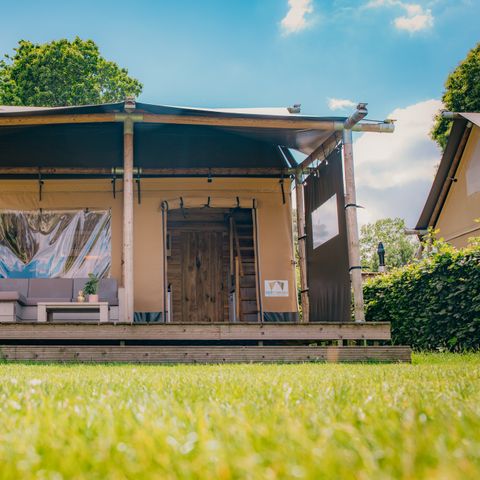 Tente en toile et en bois 4 personnes - Pavillon de luxe pour le safari