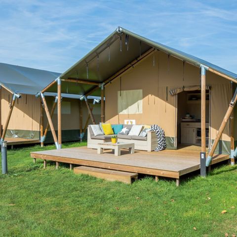 Tente en toile et en bois 6 personnes - Luxe