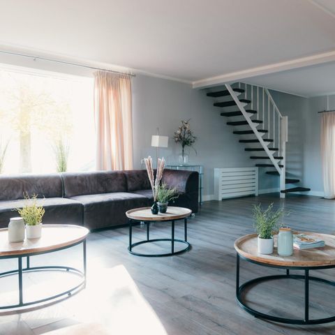MAISON 28 personnes - Villa + Lodges (24 + 4)