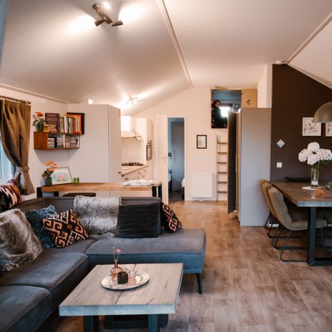 CHALET 6 personnes - Salon Veluwe avec bain à remous et sauna