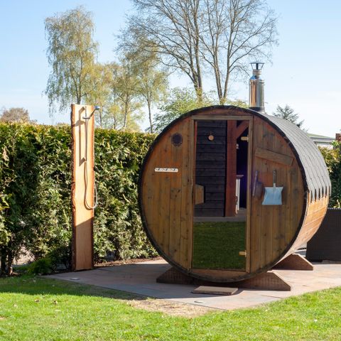 CHALET 6 personnes - Veluwe lodge avec jacuzzi et sauna