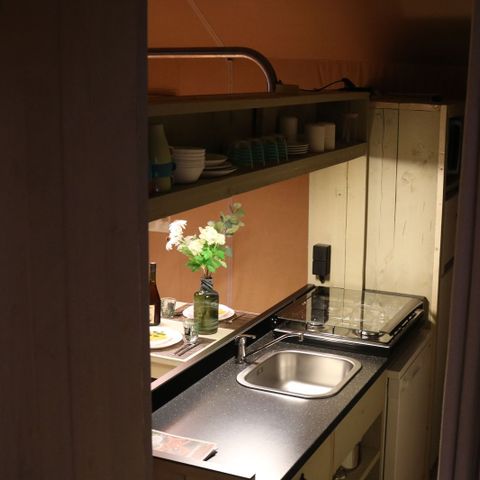 Tente en toile et en bois 6 personnes - Chalet safari