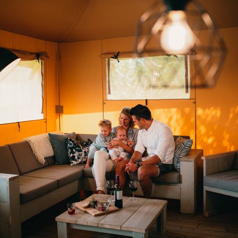 TENTE TOILE ET BOIS 8 personnes - Maison safari de luxe