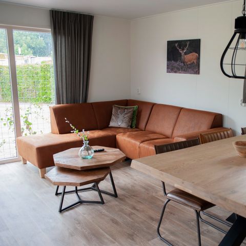 LODGE 6 personnes - Veluwelodge XL avec bain à remous