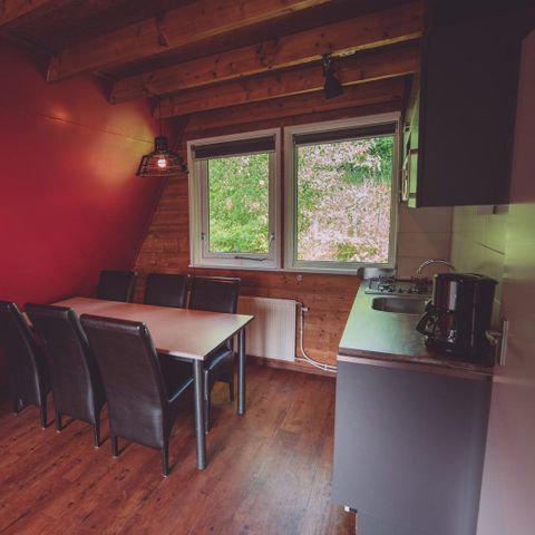 MAISON 18 personnes - Hébergement de groupes Grand chalet en bois rond + 3 chalets de pêcheurs (18 personnes)