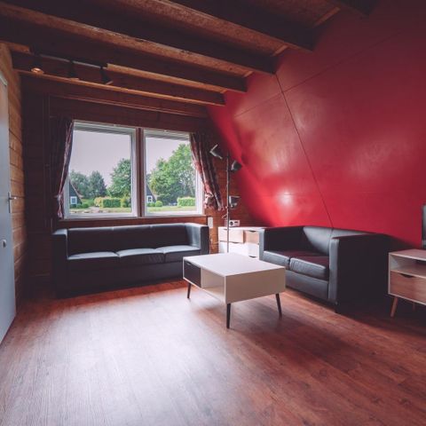 MAISON 18 personnes - Hébergement de groupes Grand chalet en bois rond + 3 chalets de pêcheurs (18 personnes)