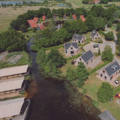 MAISON 24 personnes - Hébergement de groupes Strandhuis + 4 maisons de vacances (24 personnes)