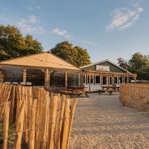 MAISON 24 personnes - Hébergement de groupes Strandhuis + 4 maisons de vacances (24 personnes)