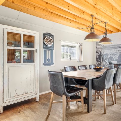 BUNGALOW 8 personnes - 8C