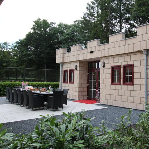 MAISON 18 personnes - Eeserburcht