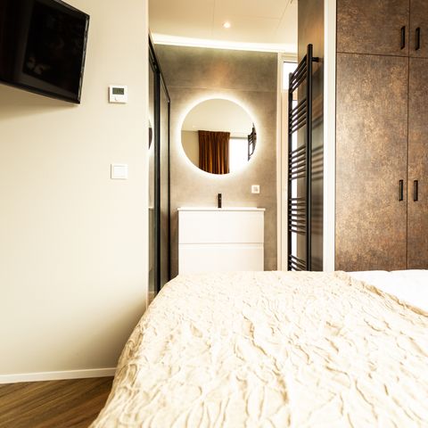 CHALET 4 personnes - Waterhoeve Wellness (bain à remous)