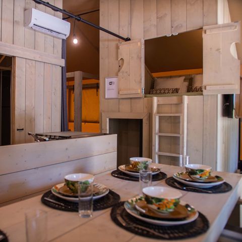 TENTE TOILE ET BOIS 6 personnes