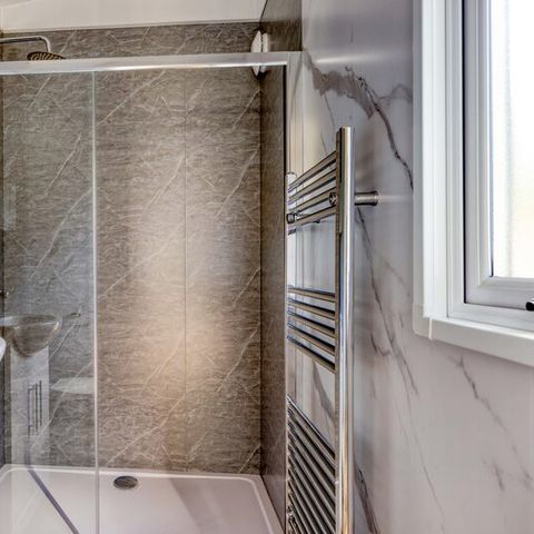 BUNGALOW 4 personnes - Nova Wellness (bain à remous)