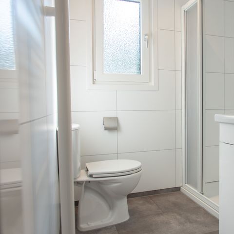 BUNGALOW 4 personnes - Pearl Wellness (bain à remous)