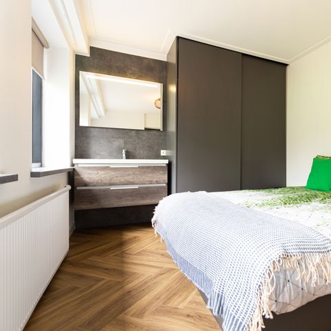 Hébergement pour groupe 14 personnes - Villa Wellness (bain à remous)