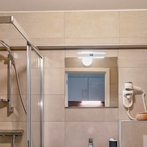 APPARTEMENT 4 personnes - Confort | Chambre à coucher - Coin nuit | Balcon - Vue sur la mer